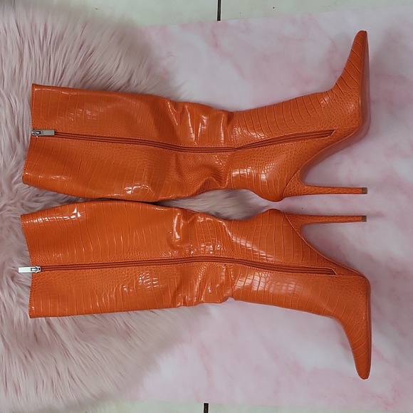 Brand New SHEIN FAUX LEATHER SNAKESKIN KNEE-HI STILETTO BOOTS-7 - Picture 1 of 8